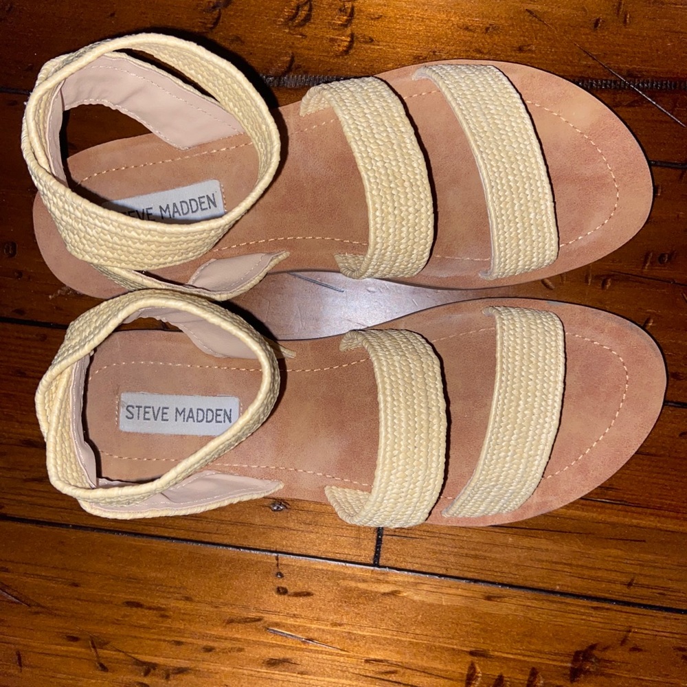 Steve Madden sandals